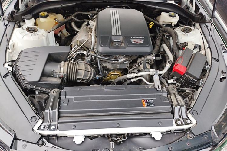 Used Cadillac CT4 2022 28T Luxury Edition Engine Bay