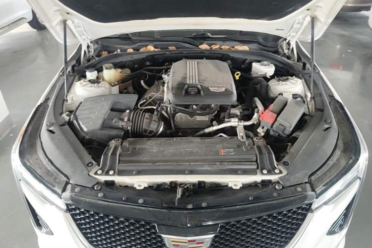 Used Cadillac CT4 2022 28T Prestige Edition Engine Bay