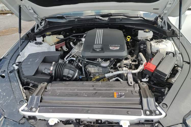 Used Cadillac CT4 2022 28T Fashion Edition Engine Bay
