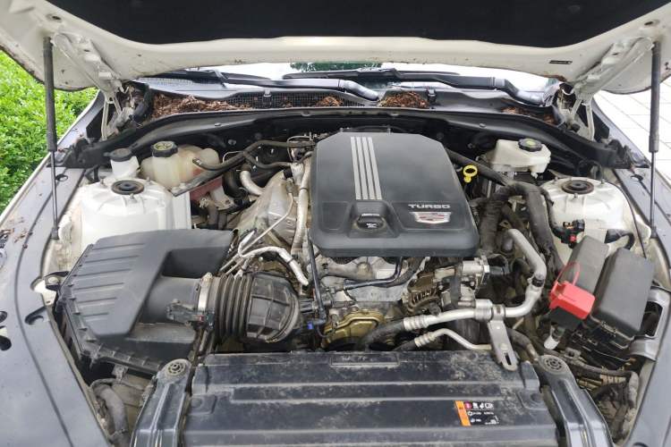 Used Cadillac CT4 2022 28T Fashion Edition Engine Bay