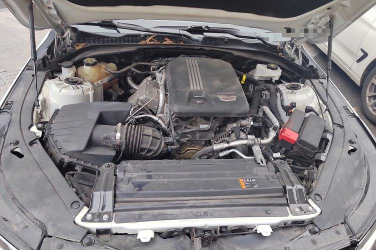 Used Cadillac CT4 2022 28T Luxury Edition Engine Bay