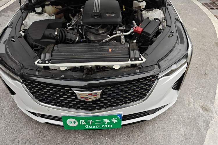Used Cadillac CT4 2022 28T Luxury Edition Engine Bay