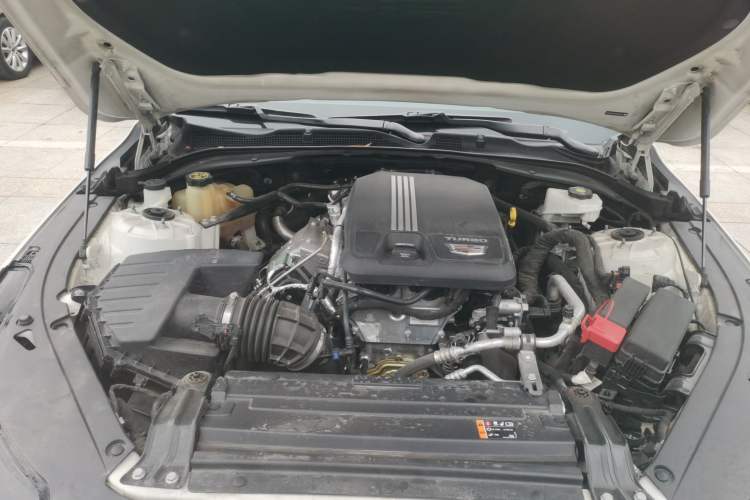 Used Cadillac CT4 2022 28T Luxury Edition Engine Bay