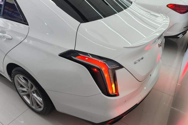 Used Cadillac CT4 2022 28T Fashion Edition Exterior 2