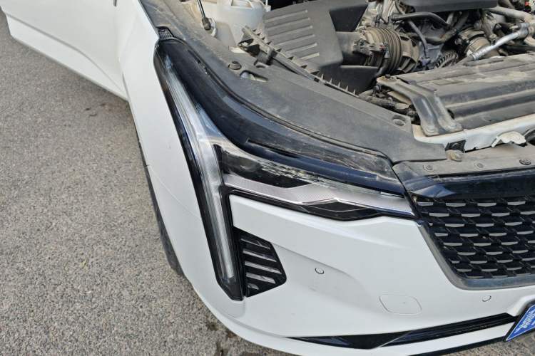 Used Cadillac CT4 2022 28T Luxury Edition Exterior 3