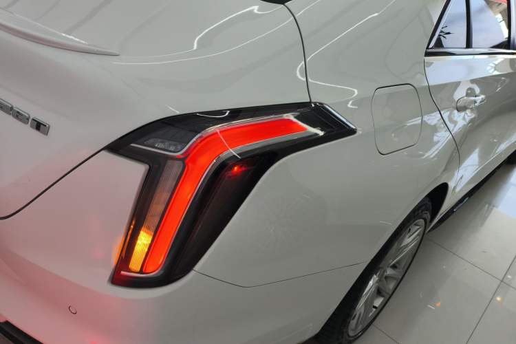 Used Cadillac CT4 2022 28T Fashion Edition Exterior 3