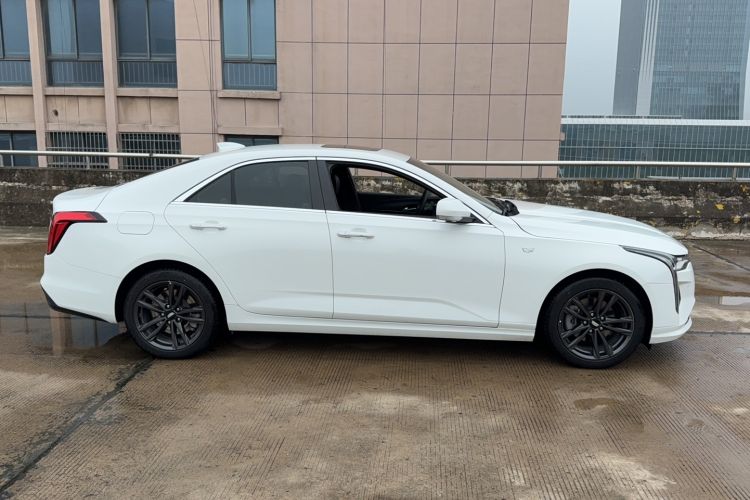 Used Cadillac CT4 2022 28T Luxury Edition Exterior 4