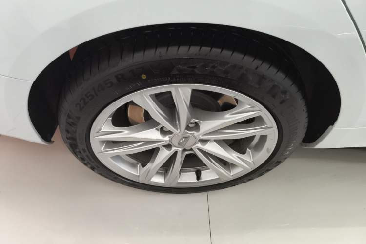 Used Cadillac CT4 2022 28T Fashion Edition Exterior 5