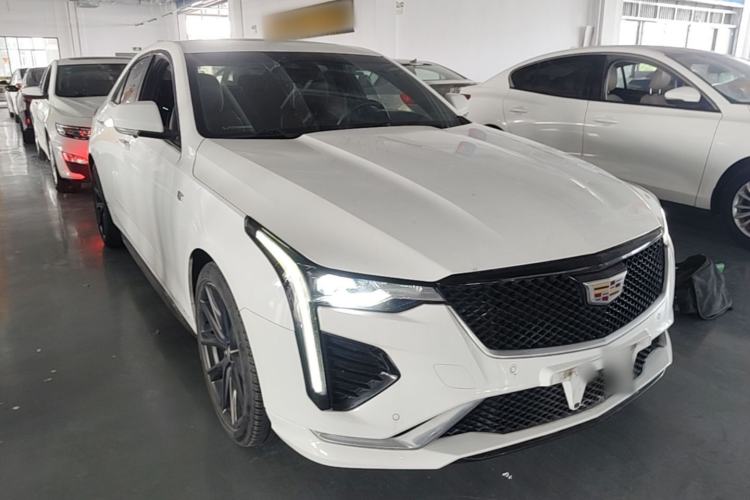Used Cadillac CT4 2022 28T Prestige Edition Front Right 45 Deg