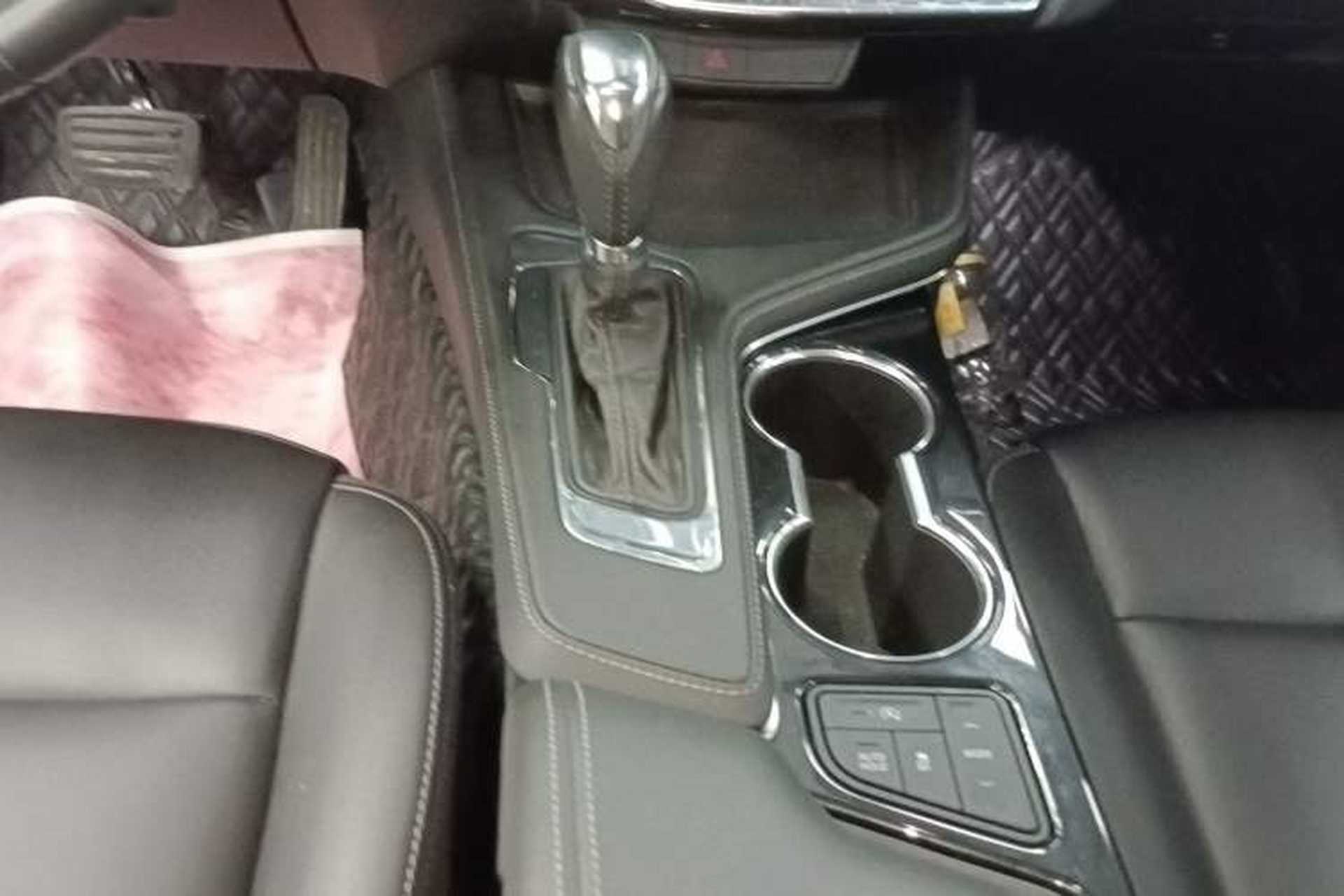 Used Cadillac CT4 2022 28T Fashion Edition Gear Lever