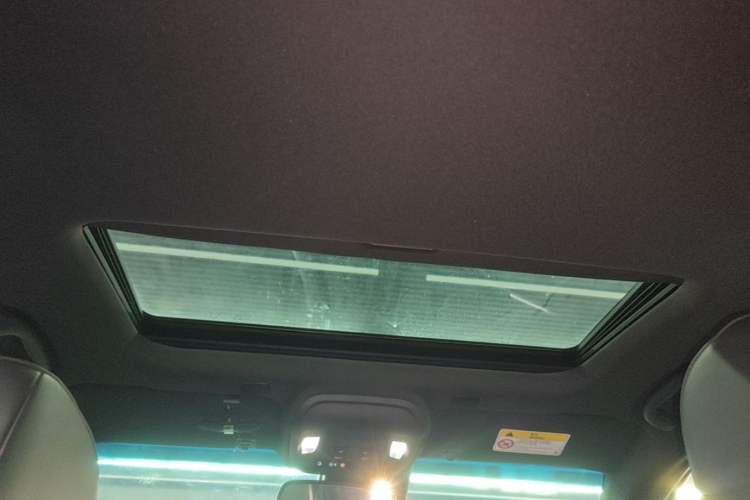 Used Cadillac CT4 2022 28T Luxury Edition Headliner