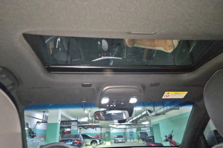 Used Cadillac CT4 2022 28T Luxury Edition Headliner