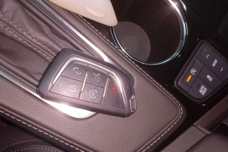 Used Cadillac CT4 2022 28T Fashion Edition Interior 1