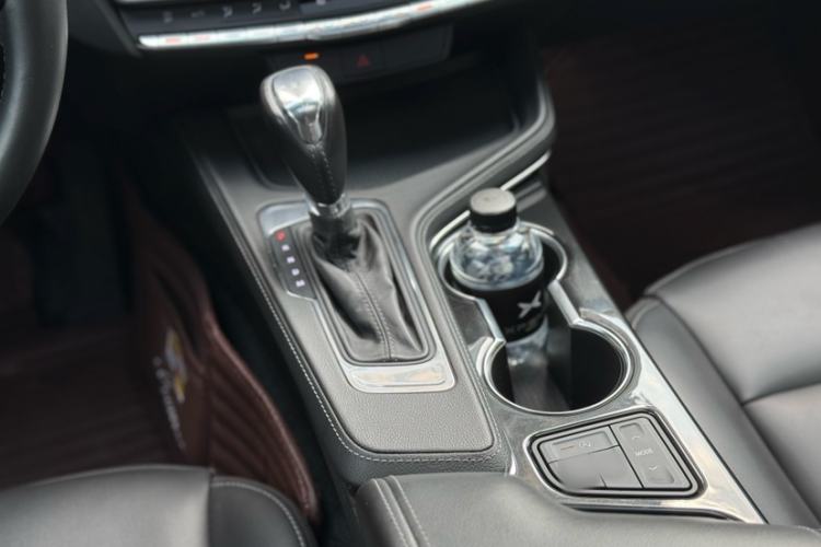 Used Cadillac CT4 2022 28T Fashion Edition Interior 5