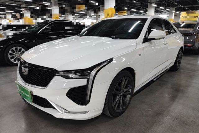 Używany Cadillac CT4 2022 28T Fashion Edition
