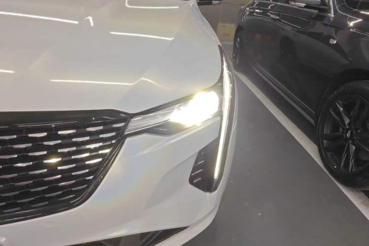 Used Cadillac CT4 2022 28T Luxury Edition Left Front Headlight