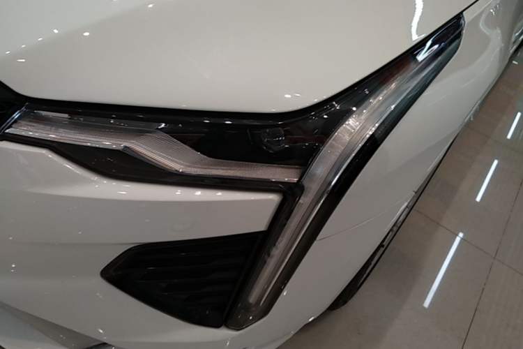 Used Cadillac CT4 2022 28T Fashion Edition Left Front Headlight