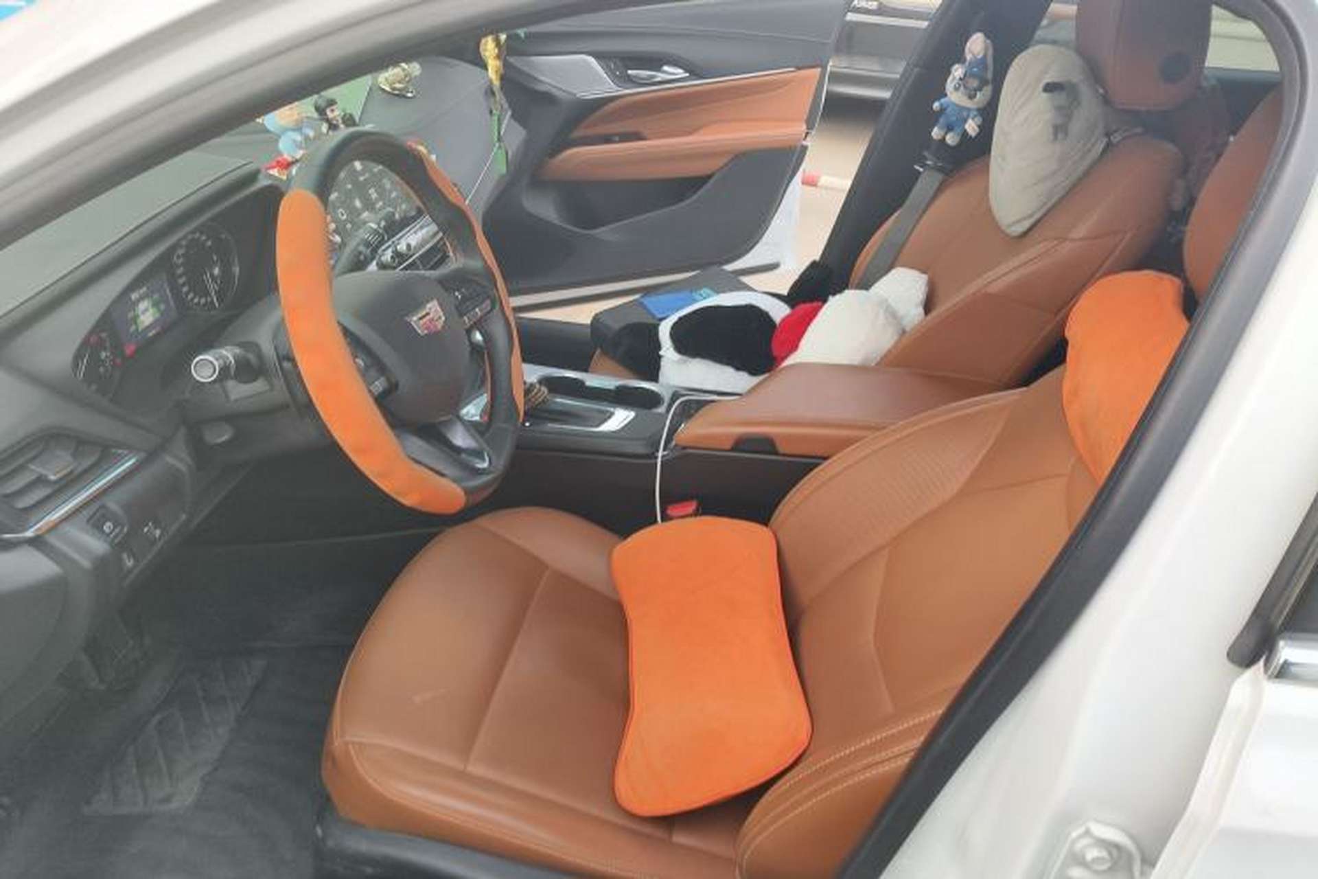 Used Cadillac CT4 2022 28T Luxury Edition Left Front Seat