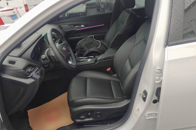 Used Cadillac CT4 2022 28T Fashion Edition Left Front Seat