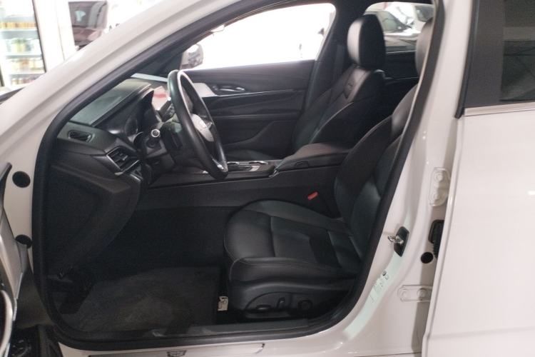 Used Cadillac CT4 2022 28T Luxury Edition Left Front Seat