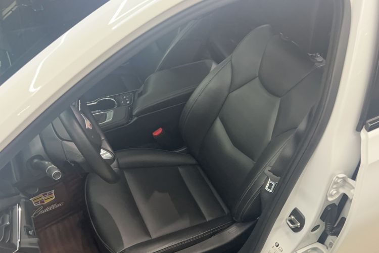 Used Cadillac CT4 2022 28T Fashion Edition Left Front Seat