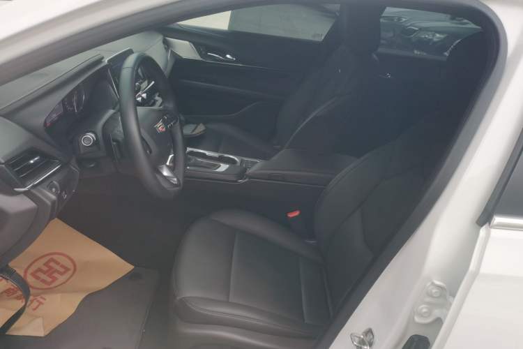 Used Cadillac CT4 2022 28T Luxury Edition Left Front Seat