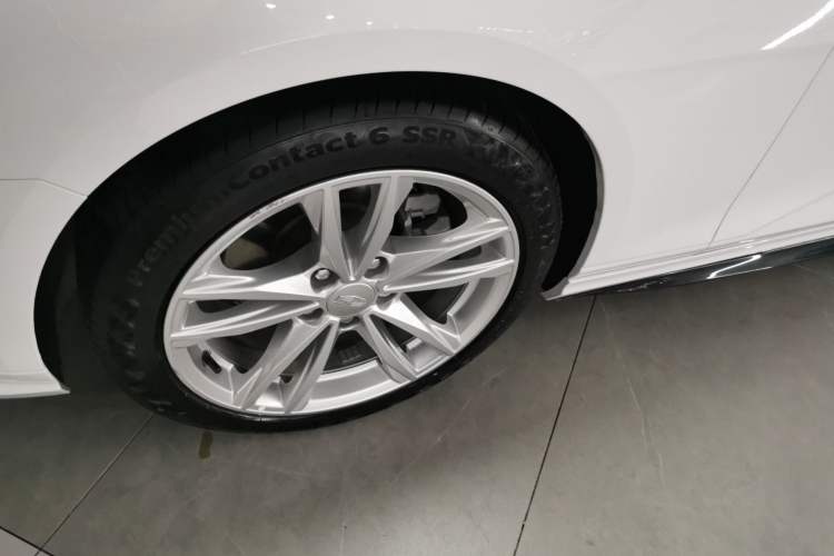 Used Cadillac CT4 2022 28T Fashion Edition Left Front Wheel Hub