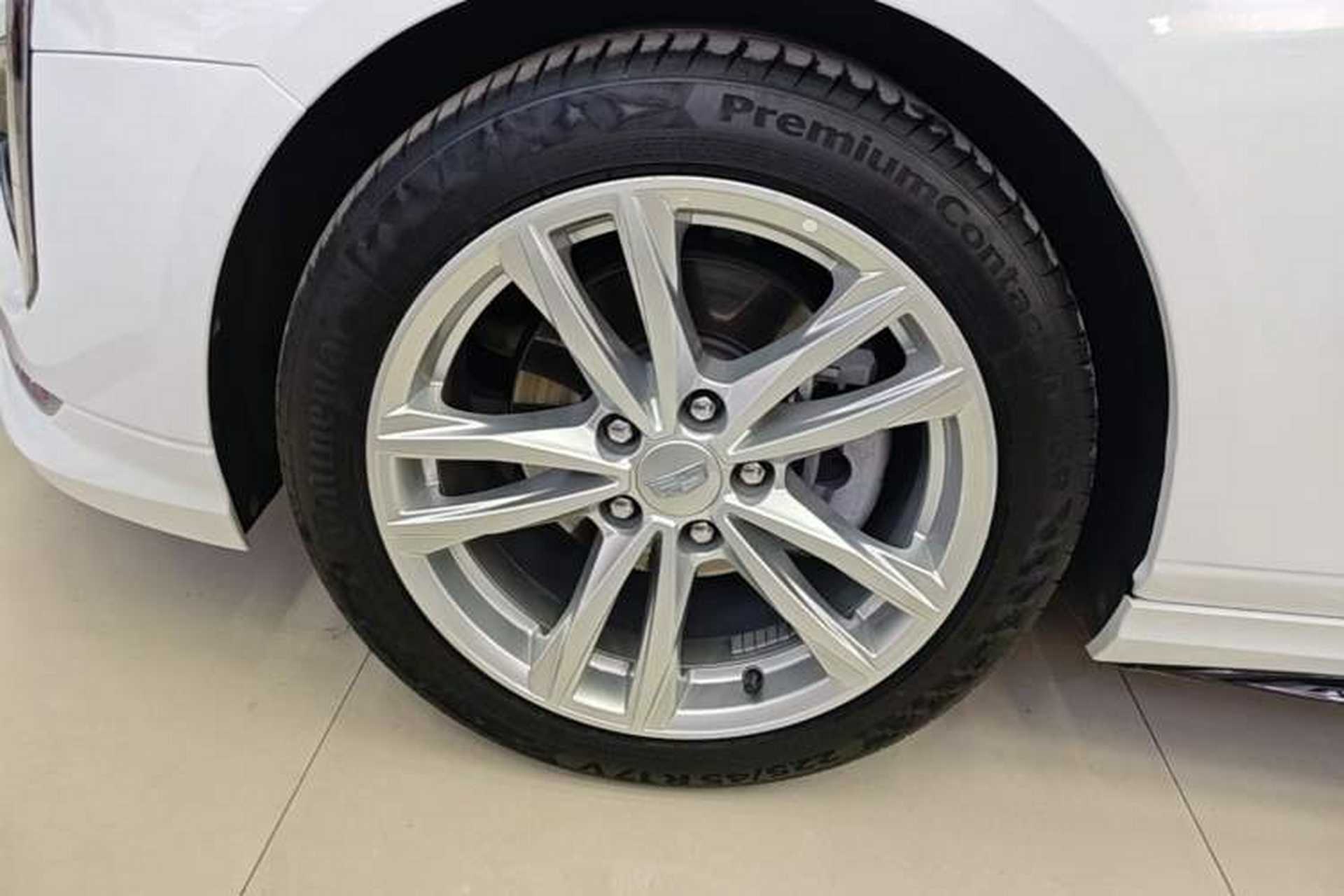Used Cadillac CT4 2022 28T Fashion Edition Left Front Wheel Hub