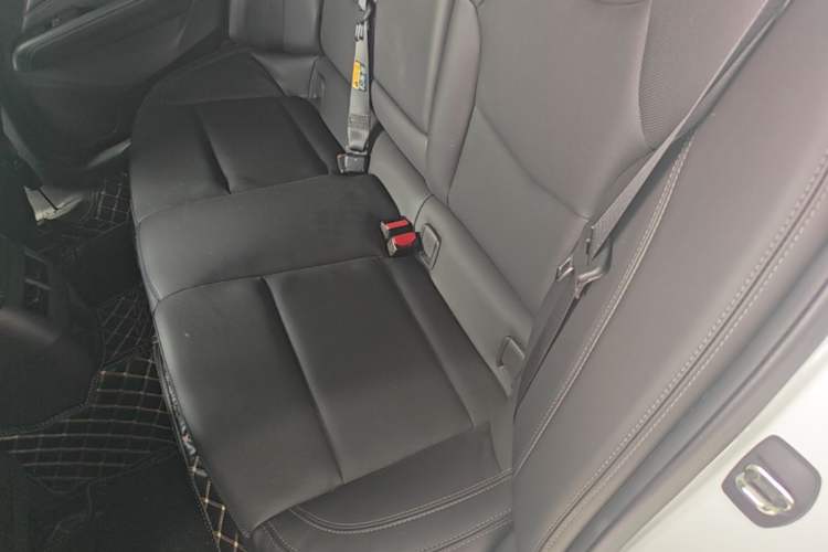 Used Cadillac CT4 2022 28T Luxury Edition Left Rear Seat