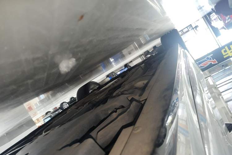 Used Cadillac CT4 2022 28T Prestige Edition Left Side Sill