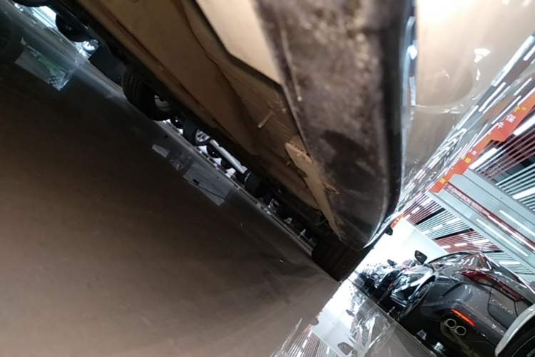 Used Cadillac CT4 2022 28T Fashion Edition Left Side Sill