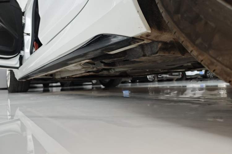 Used Cadillac CT4 2022 28T Fashion Edition Left Side Sill