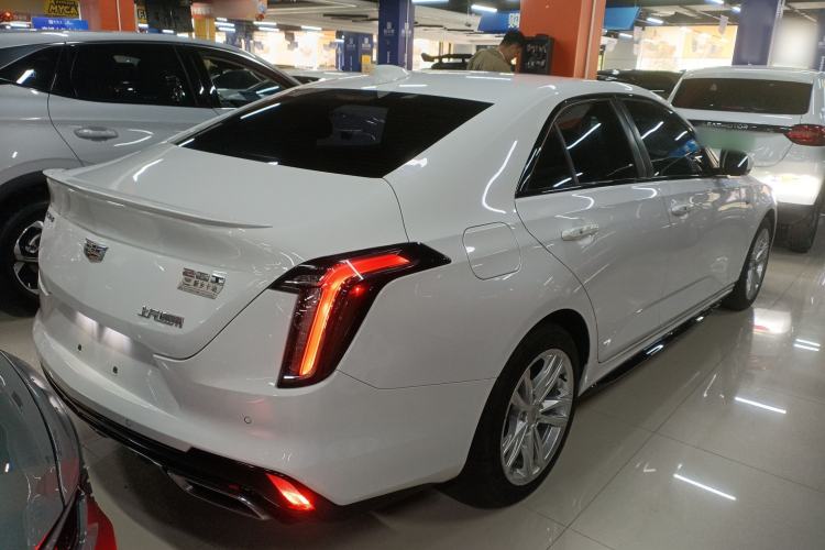 Used Cadillac CT4 2022 28T Fashion Edition Rear Right 45 Deg