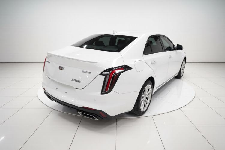 Used Cadillac CT4 2022 28T Fashion Edition Rear Right 45 Deg