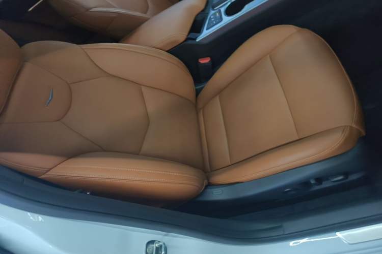 Used Cadillac CT4 2022 28T Luxury Edition Right Front Seat