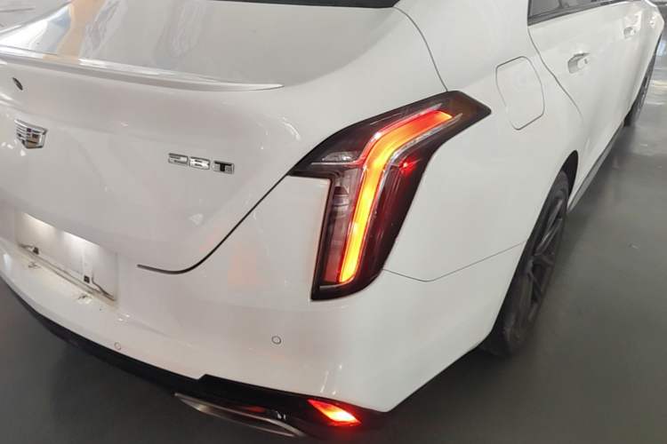 Used Cadillac CT4 2022 28T Prestige Edition Right Rear Taillight