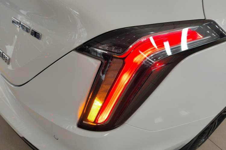 Used Cadillac CT4 2022 28T Fashion Edition Right Rear Taillight