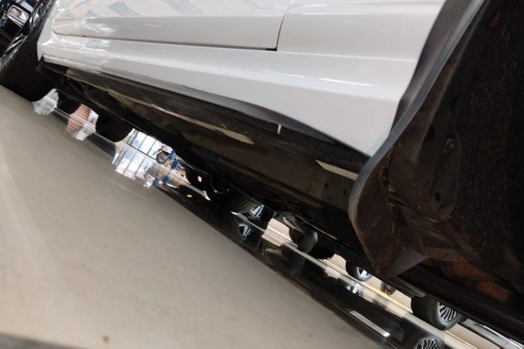 Used Cadillac CT4 2022 28T Fashion Edition Right Side Sill