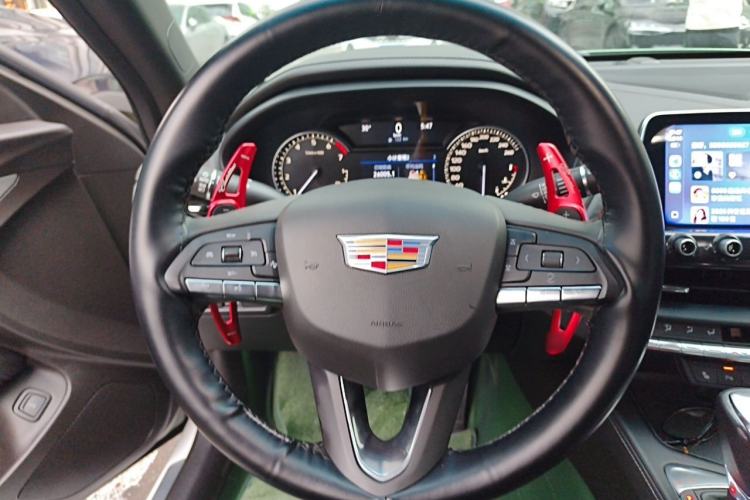 Used Cadillac CT4 2022 28T Luxury Edition Steering Wheel