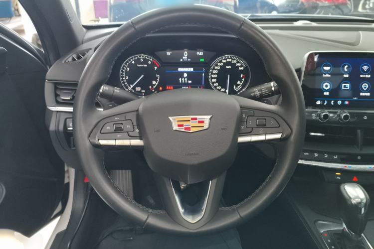 Used Cadillac CT4 2022 28T Fashion Edition Steering Wheel