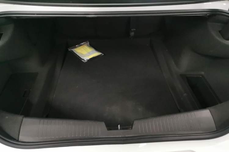 Used Cadillac CT4 2022 28T Fashion Edition Trunk