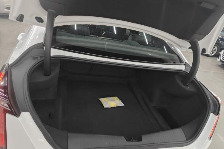 Used Cadillac CT4 2022 28T Fashion Edition Trunk