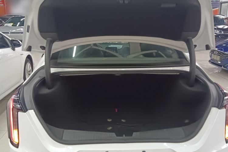 Used Cadillac CT4 2022 28T Fashion Edition Trunk