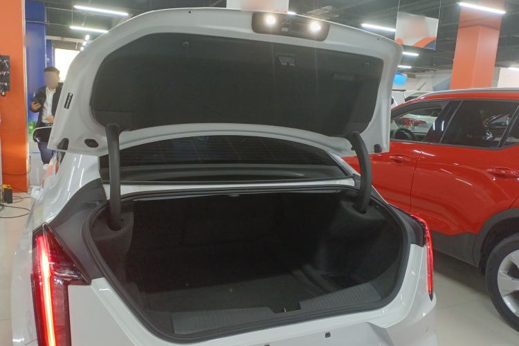 Used Cadillac CT4 2022 28T Fashion Edition Trunk