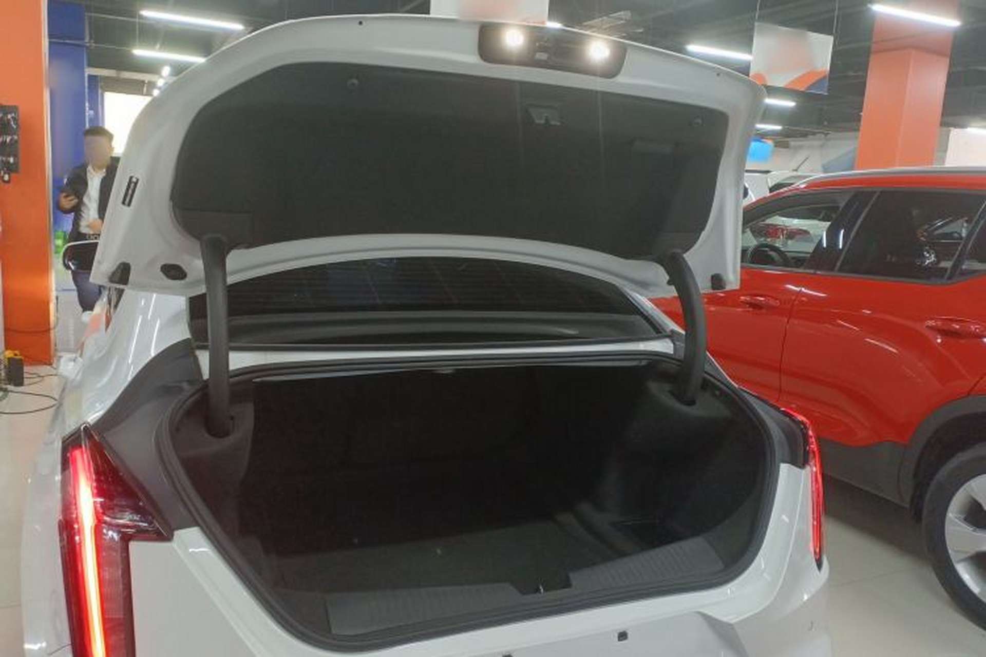 Used Cadillac CT4 2022 28T Fashion Edition Trunk