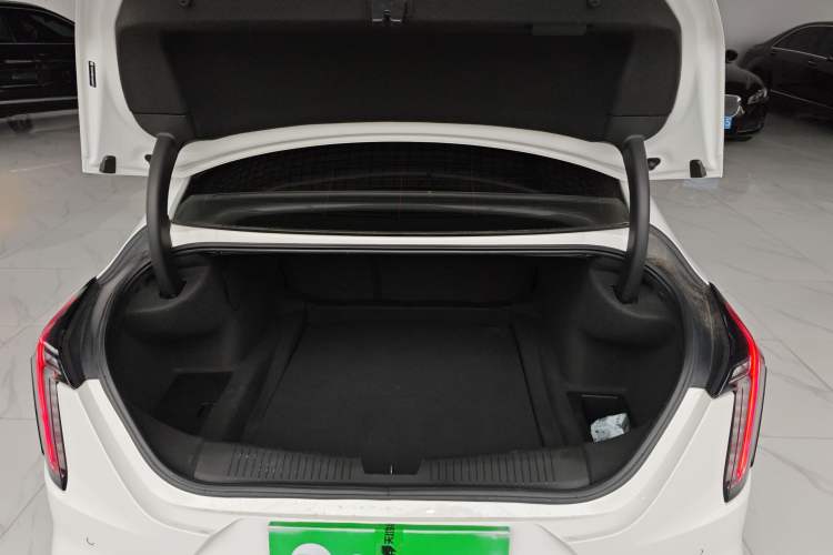 Used Cadillac CT4 2022 28T Fashion Edition Trunk