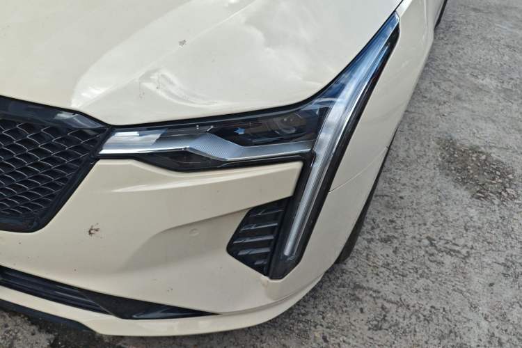 Used Cadillac CT4 2022 28T Luxury Edition Left Front Headlight