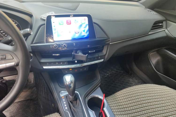 Used Cadillac CT4 2023 28T Luxury Version Audio And AC Panel