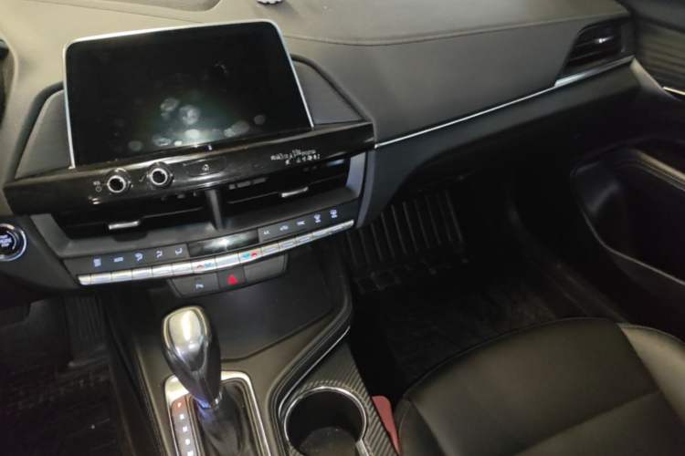 Used Cadillac CT4 2023 25T Fashion Edition Audio And AC Panel
