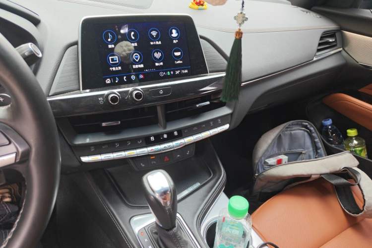 Used Cadillac CT4 2023 28T Luxury Version Audio And AC Panel